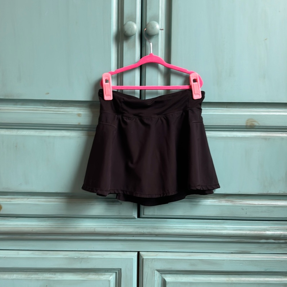 Cute black skirt